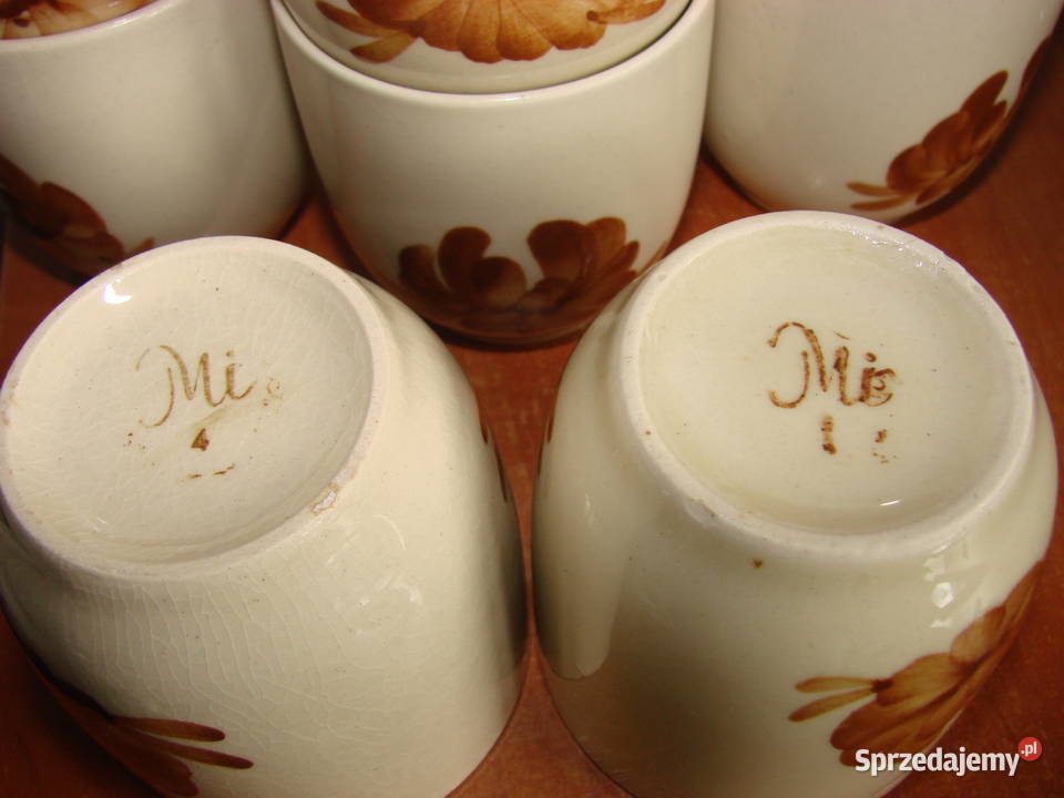 Mirostowice fajansowy kubeczek Pruszcz Gdański