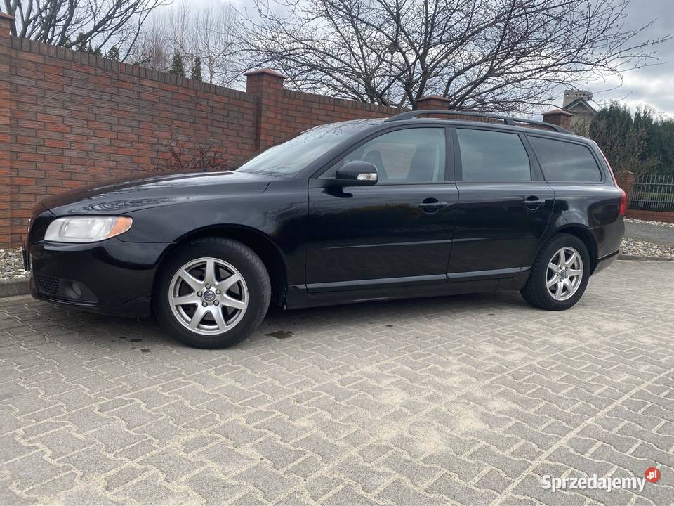 Volvo v70 d5 24 185 Momentum 2400cm3 Legnica
