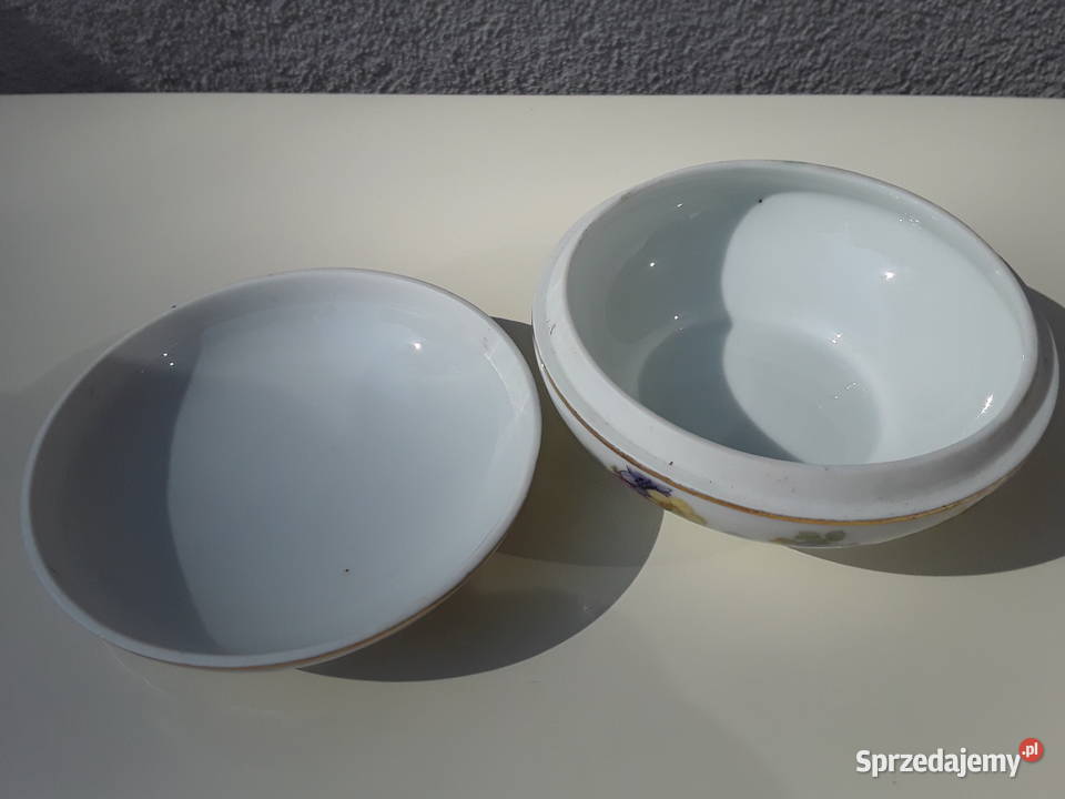 Porcelanowe puzderko sygnowane Shyres Bavaria Warszawa