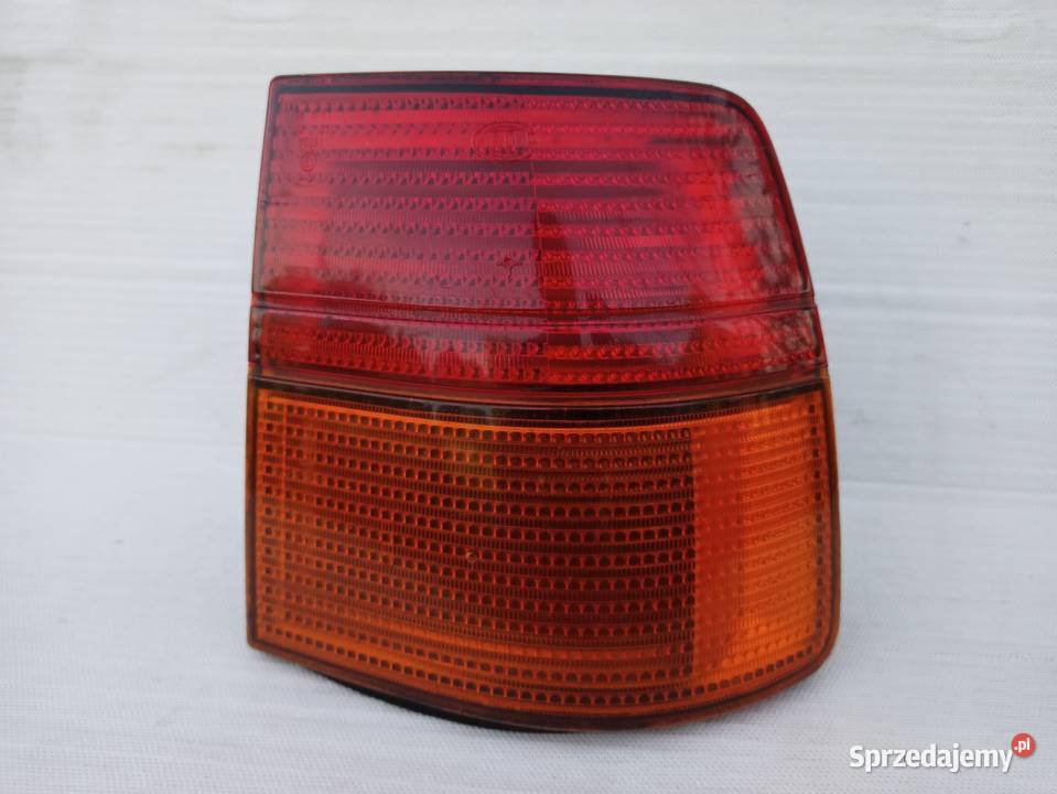 Seat Toledo I 1 lampa tył tylna prawa narożna w Sieradz
