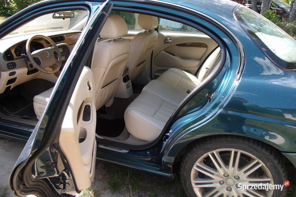 Jaguar SType 25 2002r Czarny Ług