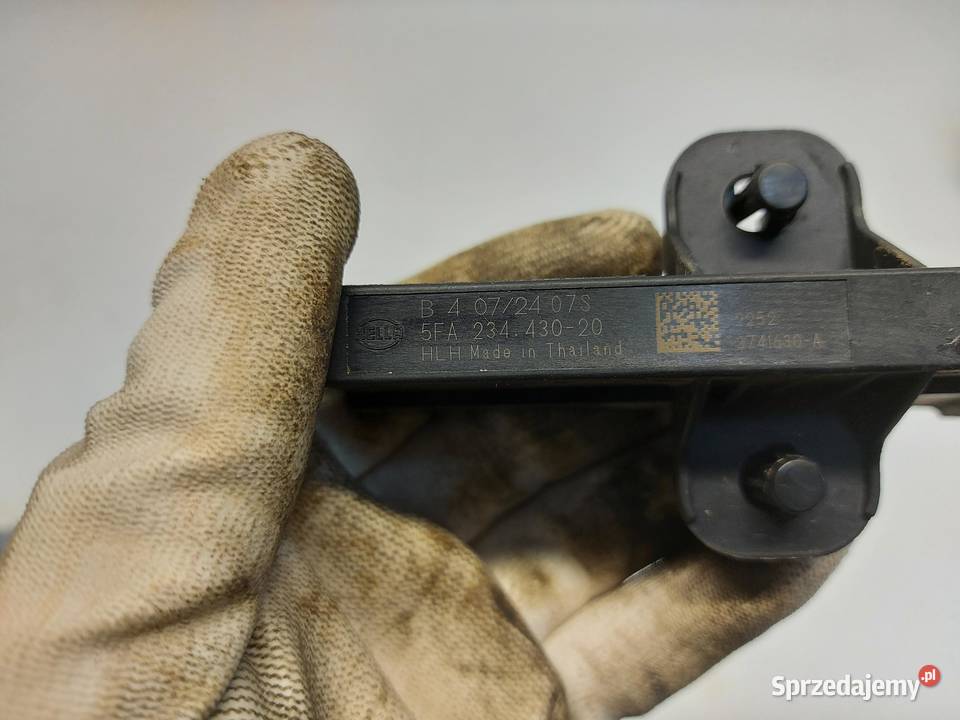 Ford Explorer VII R2KB WZMACNIACZ MODUŁ ANTENY osobowe dolnośląskie