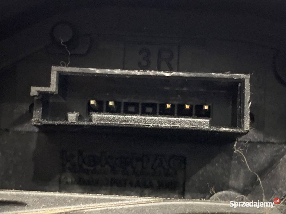 ZAMEK DRZWI PRAWY TYŁ BMW E84 SUV 7202148 0915