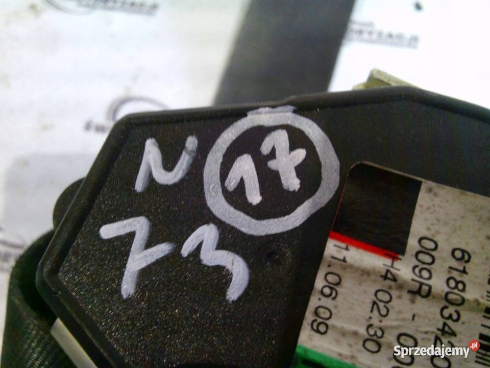 SKODA YETI 12r pas bezpieczeństwa prawy przód osobowe