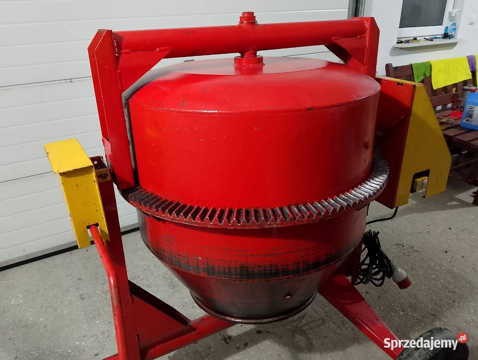 Betoniarka firmy defro