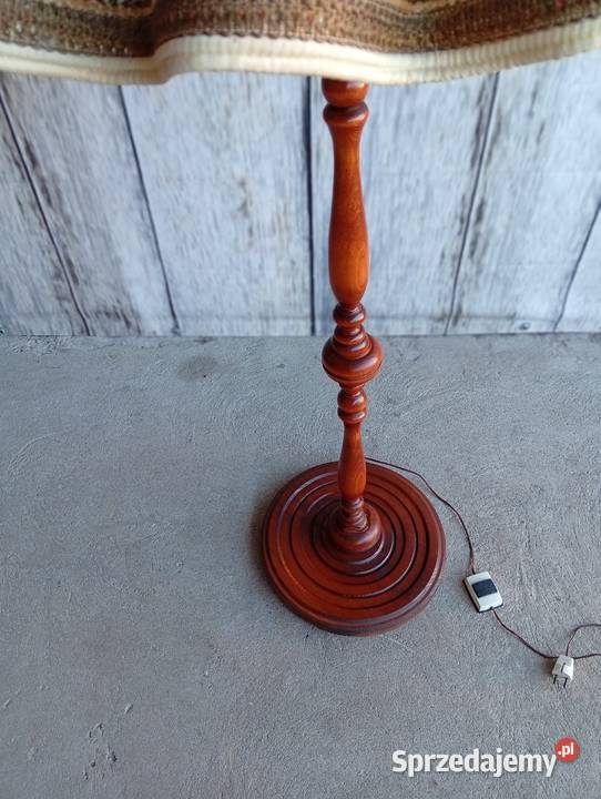 lampa podłogowa 383 kujawsko-pomorskie Byczyna sprzedam