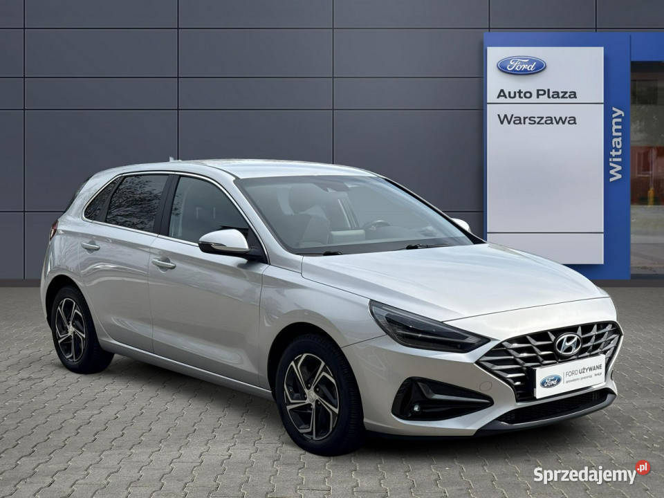Hyundai i30 Hyundai I30 15 DPI 110 III 2017 Rok produkcji 2020