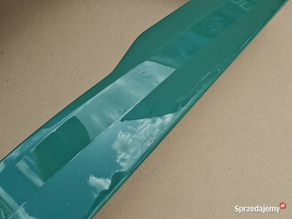 MAN TGS TG3 21 OKULAR REFLEKTORA PRAWY OBUDOWA Bieleń