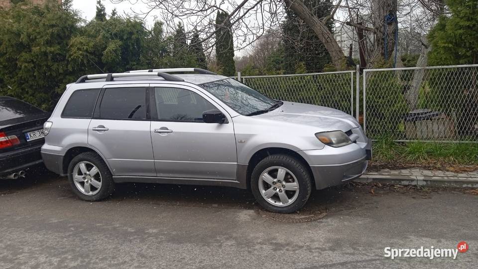MITSUBISHO OUTLANDER 24 MIVEC4x4