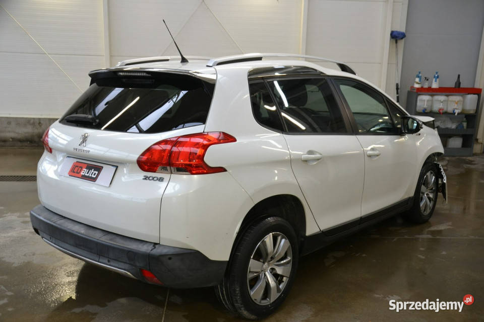 Peugeot 2008 12 benzyna 82 NISKI PRZEBIEG ledy Kęty sprzedam