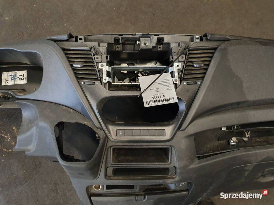 DESKA KOKPIT IVECO DAILY 35S14 2018