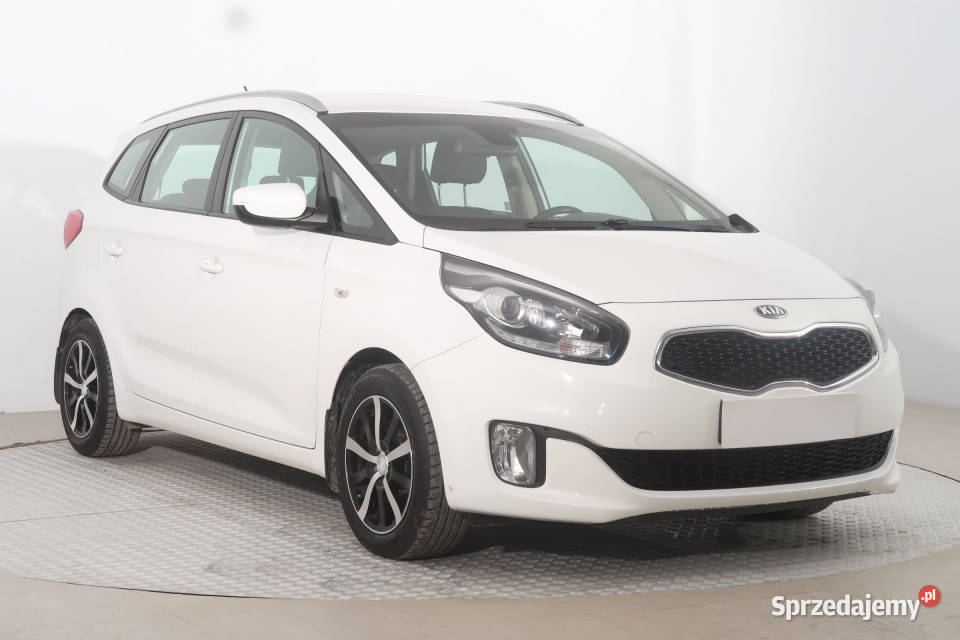 Kia Carens 1.6 GDI