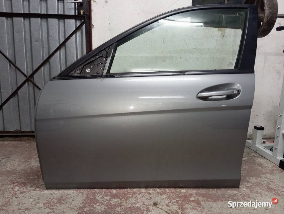 Części Mercedes Benz w204 c792 Świnki