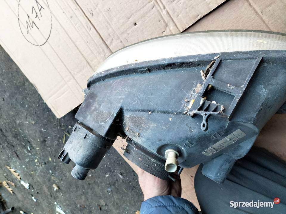 CORSA B LAMPA PRZÓD PRAWA Kamień-Kolonia