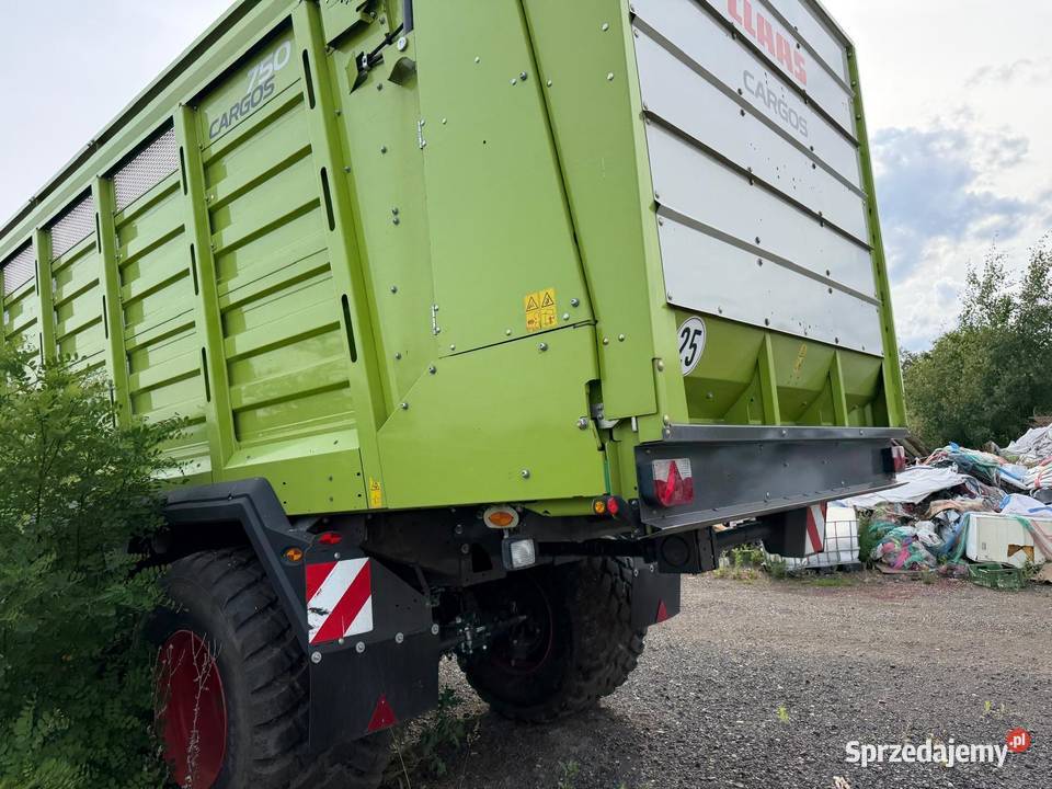 Przyczepa Claas Cargos 750 nieuszkodzony Nowa Ruda
