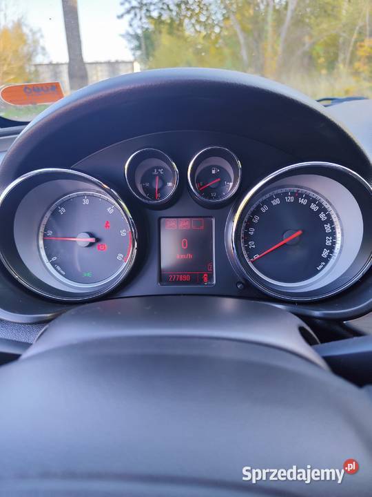 Opel Insignia 2009r Srebrny