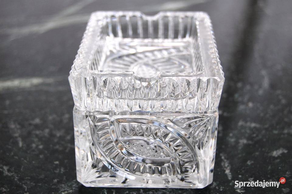 Kryształowa popielniczka z wieczkiem kryształ Lublin