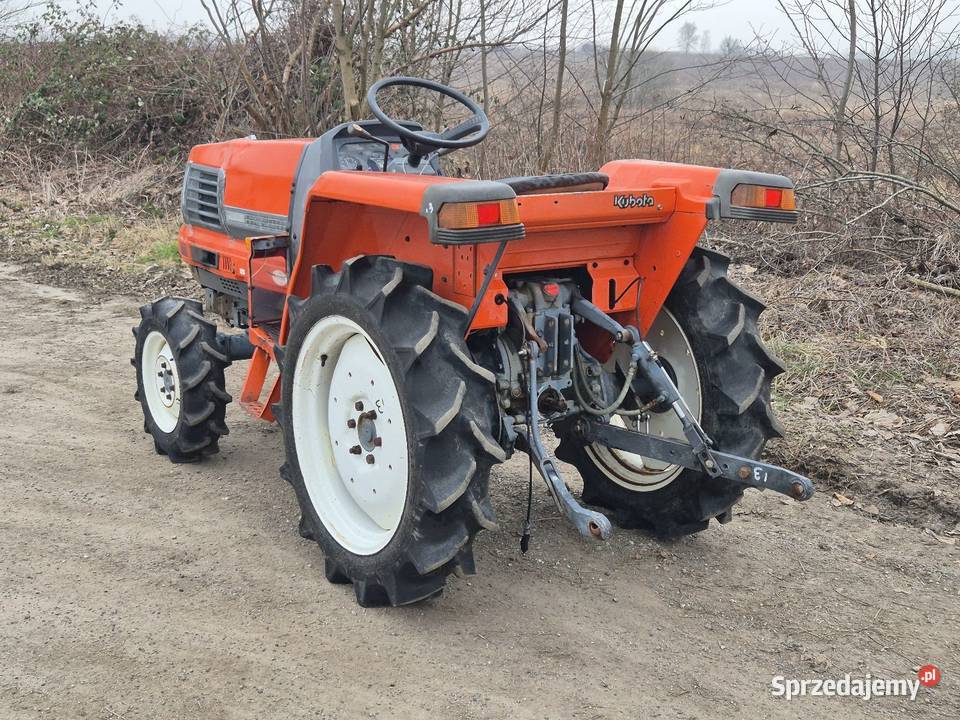 Traktorek traktor KUBOTA GL200D 20 44 Małuszyn sprzedam