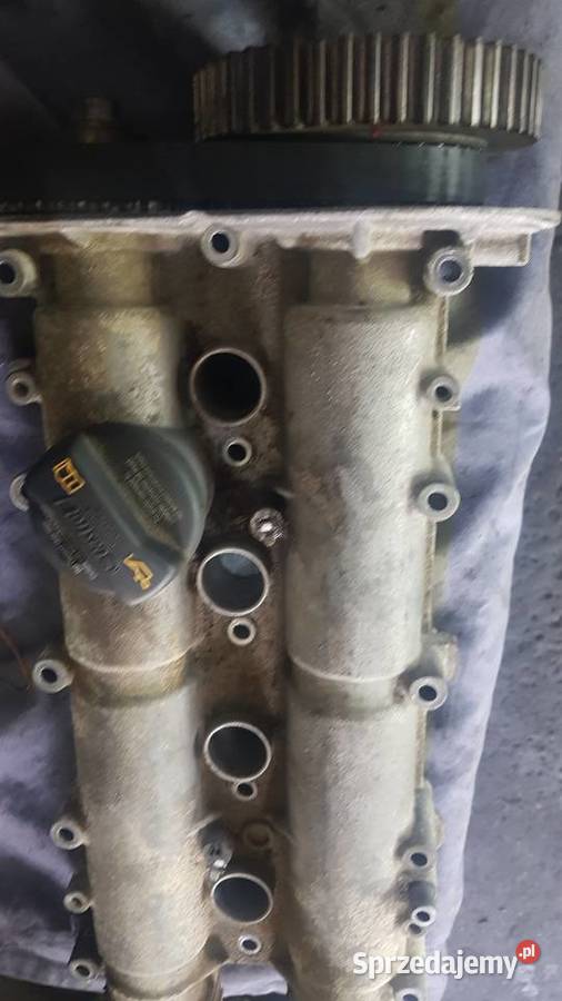 głowica skoda fabia 14 16v przebieg 148 Wrocław