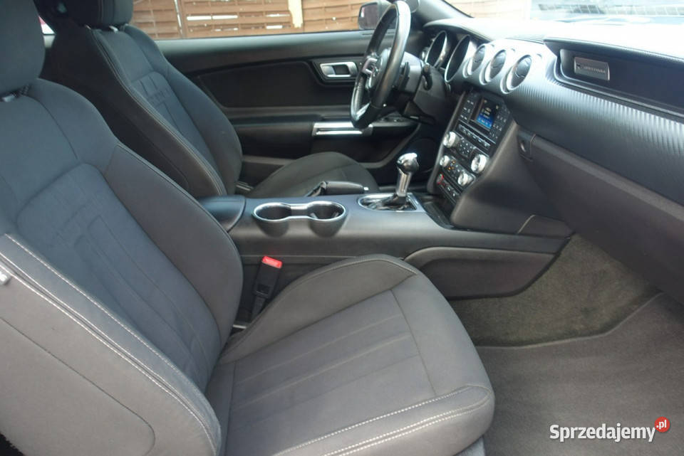 Ford Mustang Prywatna 23 Benzyna 317 Świetny Sportowy / Coupe Warszawa