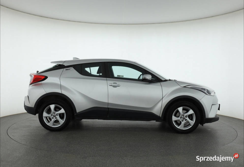 Toyota CHR 12 Turbo Rok produkcji 2019 Piaseczno sprzedam
