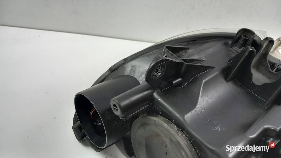 SKODA SUBERB II LAMPA PRZÓD PRAWA EU SOCZEWKA wielkopolskie