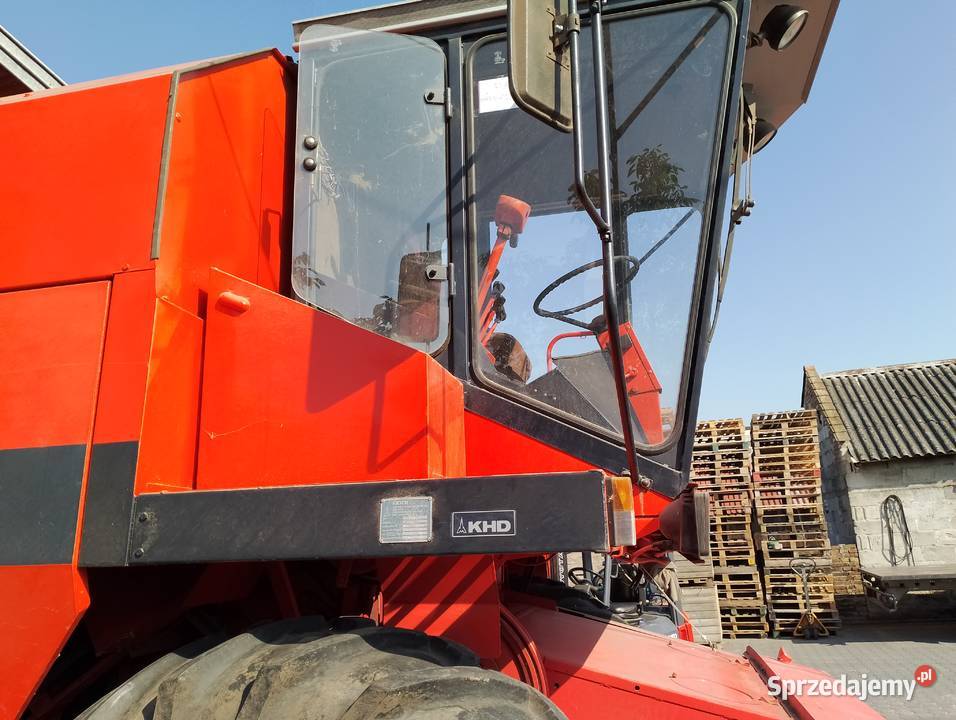 Kombajn zbożowy Deutz Fahr nieuszkodzony Skalbmierz