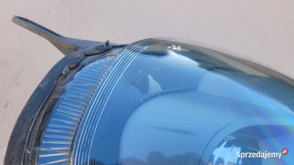 FIAT PUNTO EVO 09 REFLEKTOR LAMPA PRZÓD PRAWA osobowe Ruda Śląska sprzedam