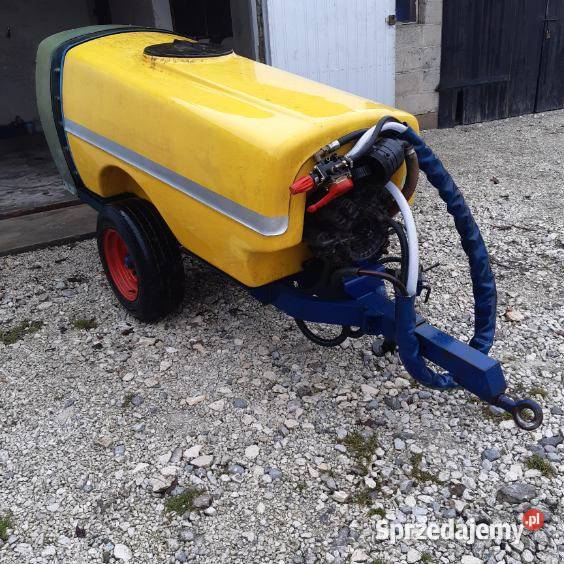 Sprzedam tanio opryskiwacz