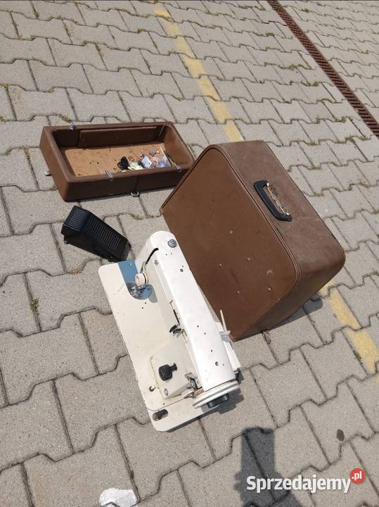 Maszyna do szycia łucznik Radom predom PRL małopolskie Kęty