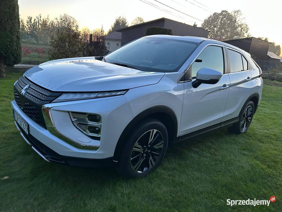 Mitsubishi ECLIPSE CROSS 4x4 2023 15 T Full LED benzyna Ostrowiec Świętokrzyski