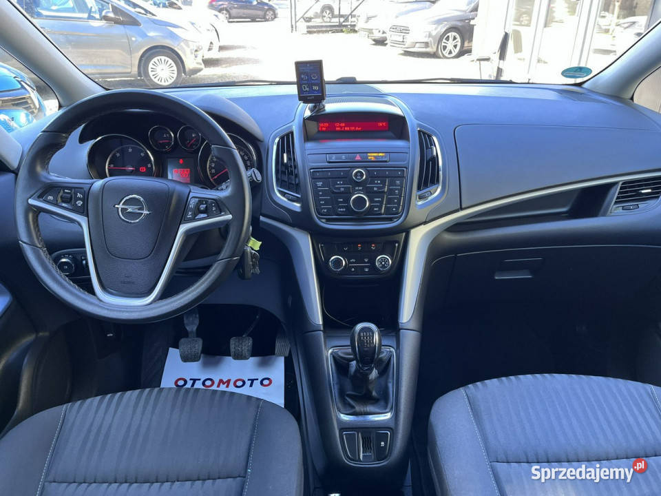 Opel Zafira 20 1wł Klima BAgaznik Rowerowy El garażowany Częstochowa