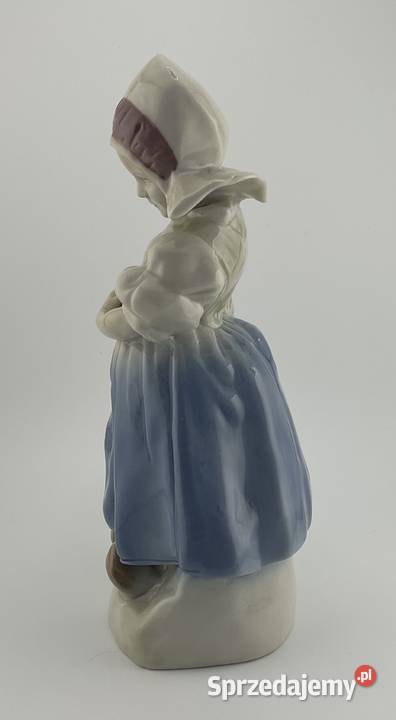 Antyczna Porcelanowa Figurka Dziewczynka z małopolskie Kraków