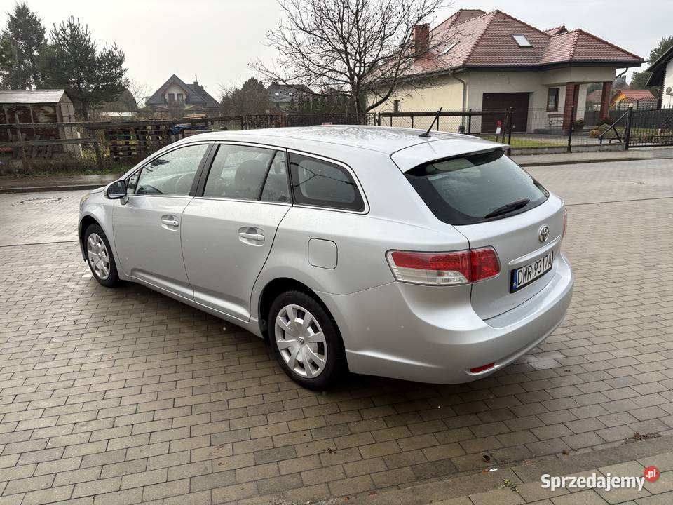 Toyota Avensis 20d4D 126 2009 zarejestrowana Jelcz-Laskowice sprzedam