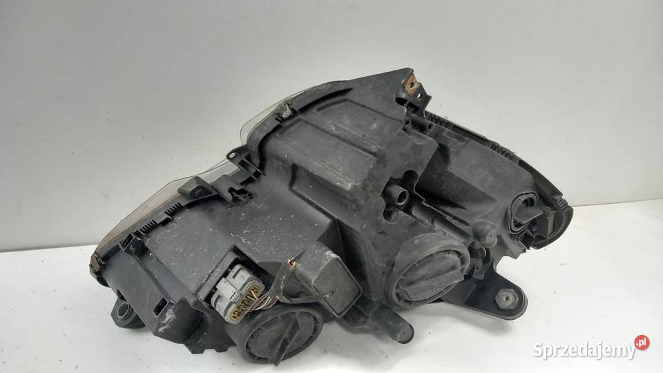 MERCEDES CLC W204 COUPE LAMPA PRZÓD LEWA EU Zbierkowo