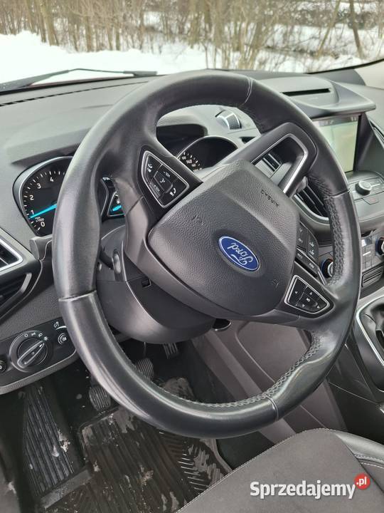 Elegancki Ford Kuga z panoramiczny dachem Rok produkcji 2018 Grudziądz