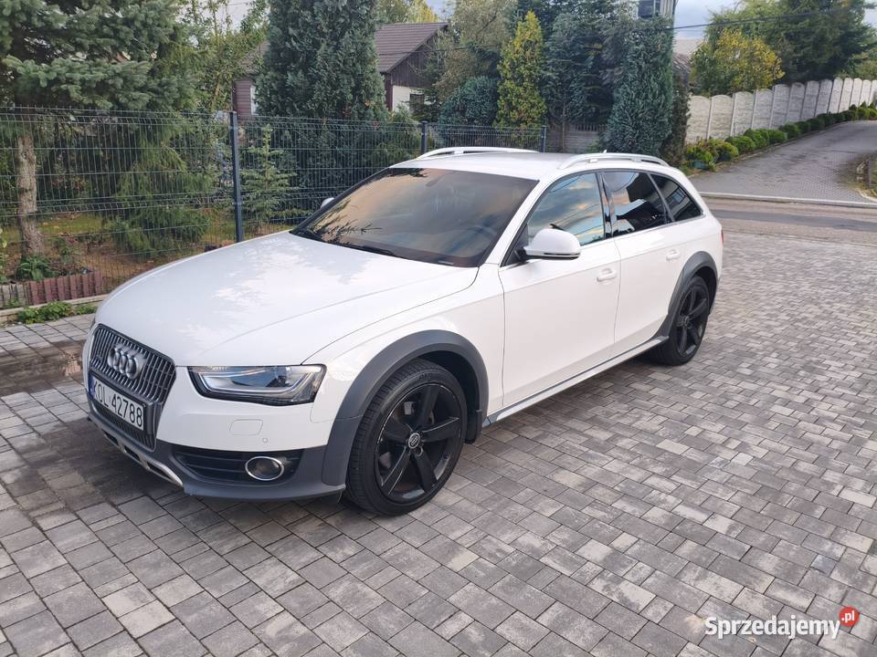 Audi A4 B8 ALLROAD zmieniarka CD Skała
