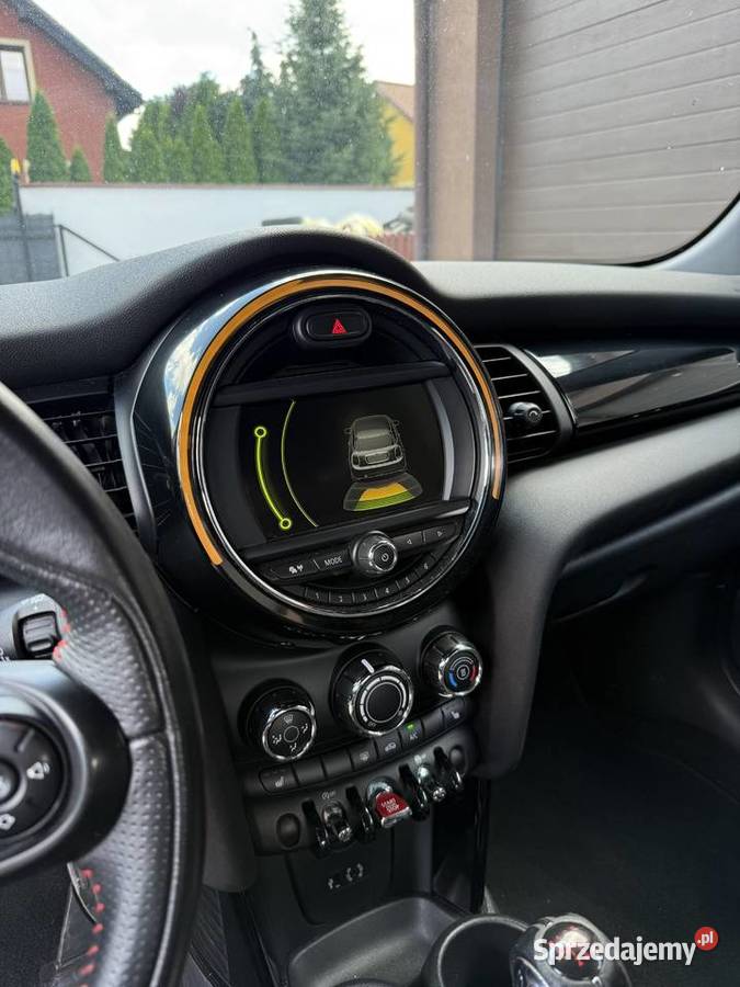 MINI F56 ONE COOPER Mosina