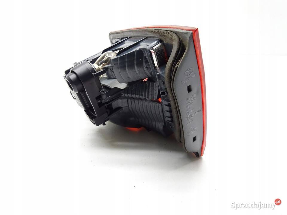 LAMPA LEWA LEWY TYŁ TYLNA W KLAPE LED BMW F30