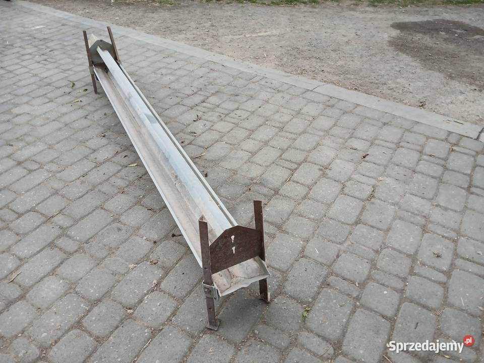 Poidła drobiu strumykowe i dzwonowe