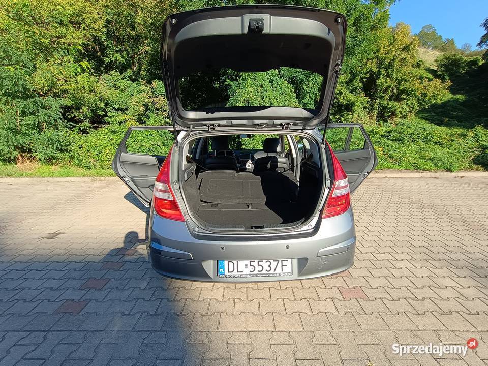 Hyundai i30 16 CRDi 148 Skóra Hak Czujniki Wrocław sprzedam