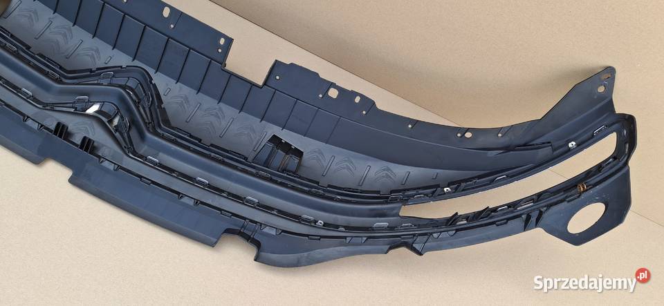 CITROEN BERLINGO IV 18 GRILL ATRAPA EMBLEMAT osobowe Bieleń