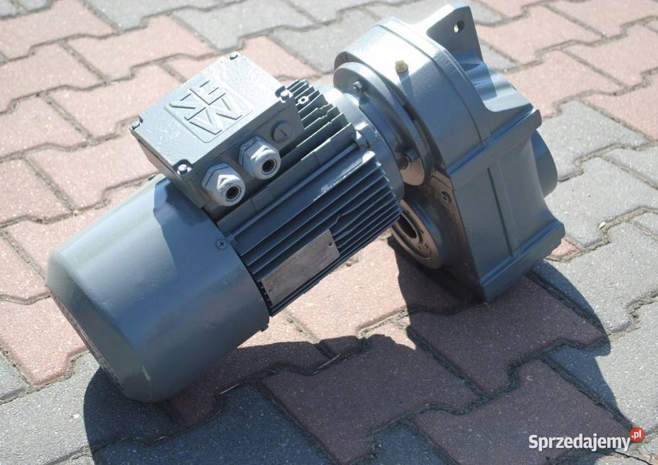 Motoreduktor dwubiegowy 0624kw 1253obrmin Kargowa