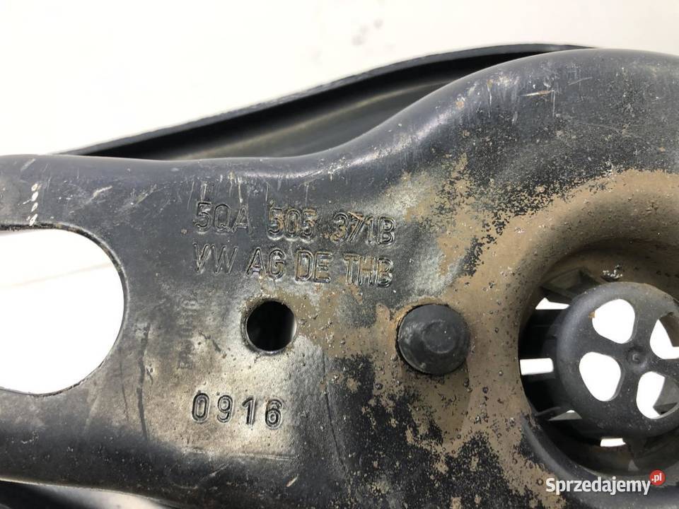 WAHACZ LEWY TYŁ 5QA505371B VW TOURAN III sprzedam