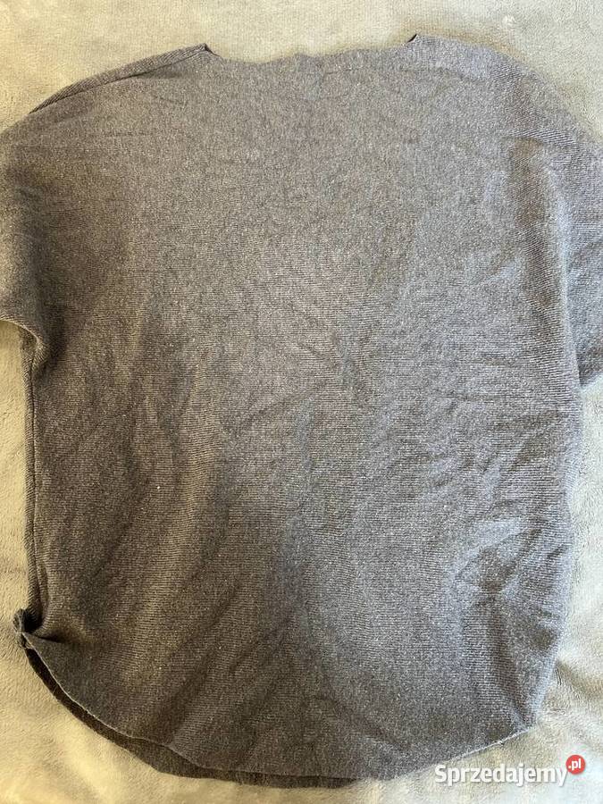 Sweter szary z flamingiem