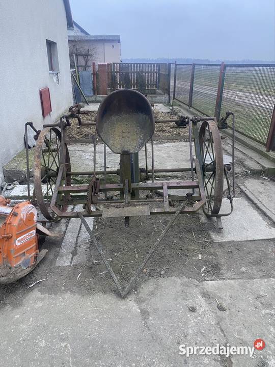 Przetrząsarka konna Brzeg