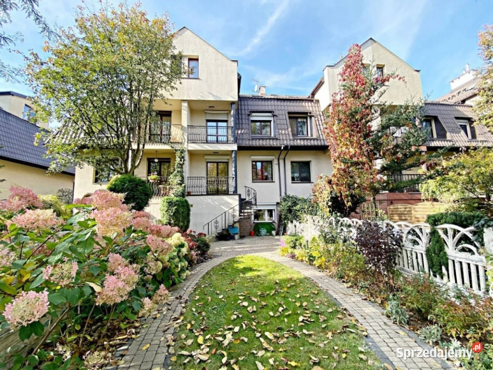 Stare Włochy segment w zielonej okolicy sprzedam