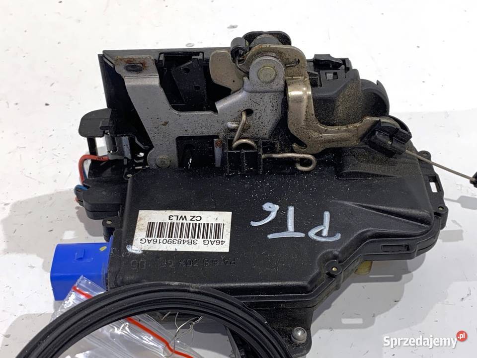 ZAMEK DRZWI PRAWY TYŁ VW POLO IV 9N Hatchback Zamki, wkładki i kluczyki