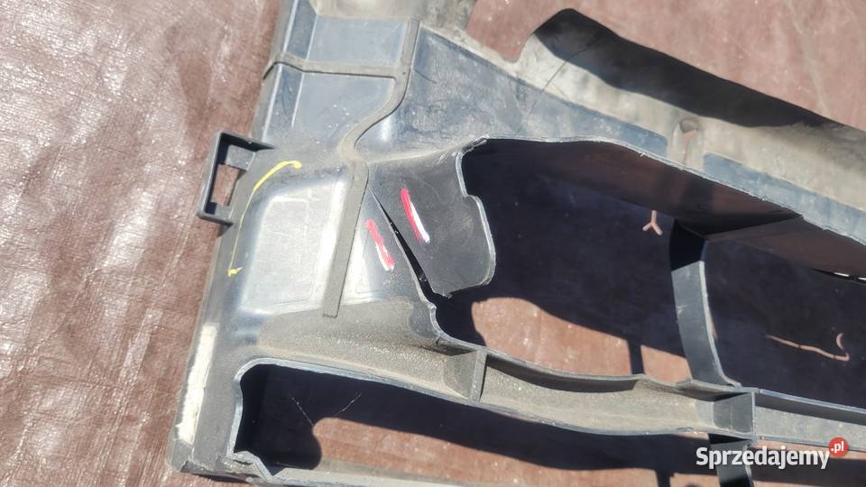 BMW F30 F31 F20 F21 KIEROWNICA WLOT POWIETRZA osobowe