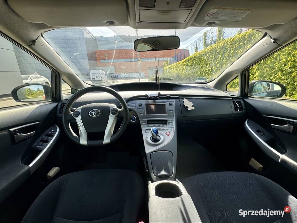 Toyota Prius Hybrid 18 JBL HUD Kamera 2 kluczyki czarny Gdańsk